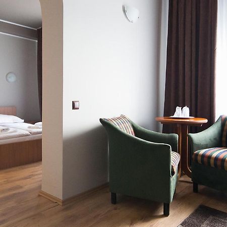 Casa De Piatra Bistro Hotel Cluj-Napoca Eksteriør billede